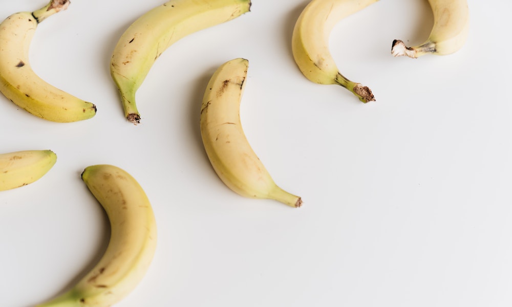Bananas are one of the foods to eat when you're depressed