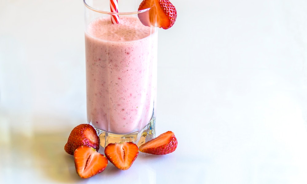 This 3. Strawberry Banana Yoghurt Smoothie Recipe is one of the healthy delicious smoothie recipes to know