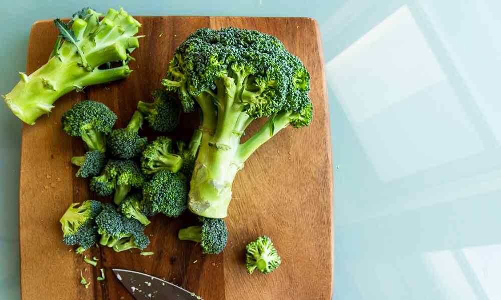 Broccoli is one of the foods to take during pregnancy