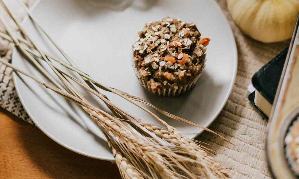 Pregnant women should take lots of whole grains as it is good for the baby